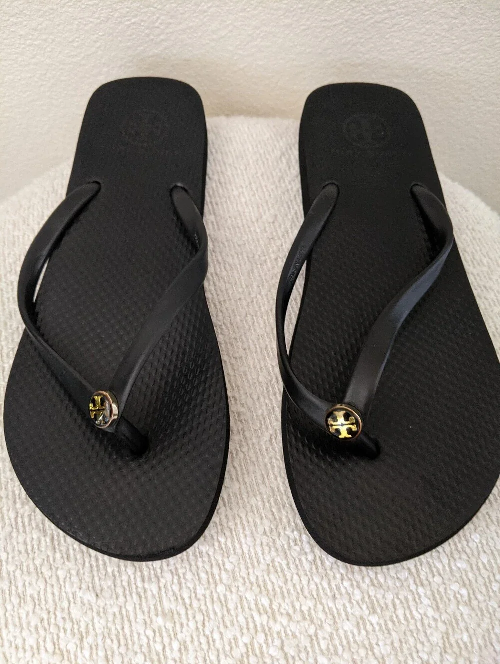 Tory Burch Black Women's Flip Flop Sandals with Gold Logo Accent Size 7.5